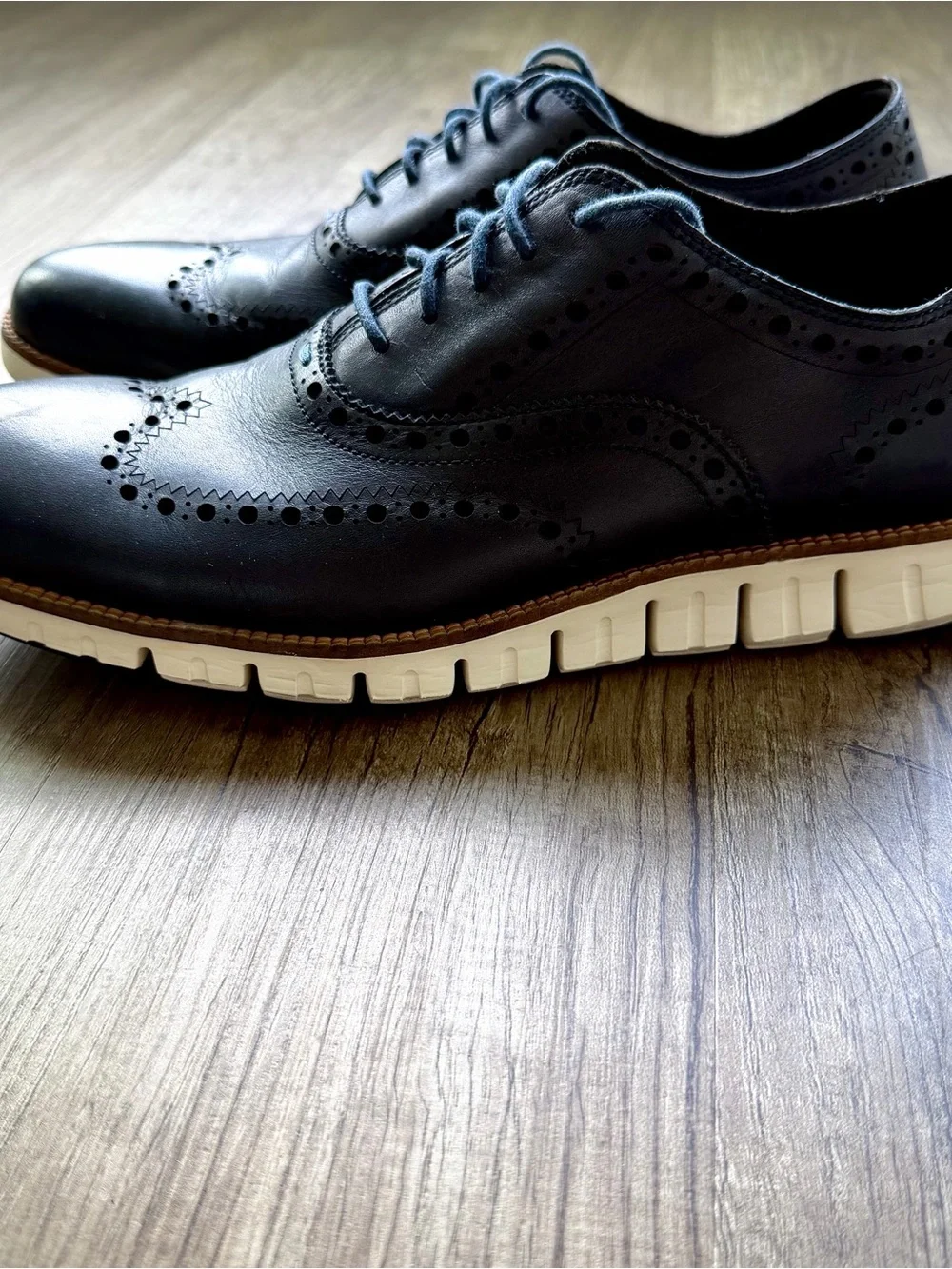 Cole Haan ZERØGRAND Wingtip Oxford C23739 Navy Blue Leather Men’s Size 10